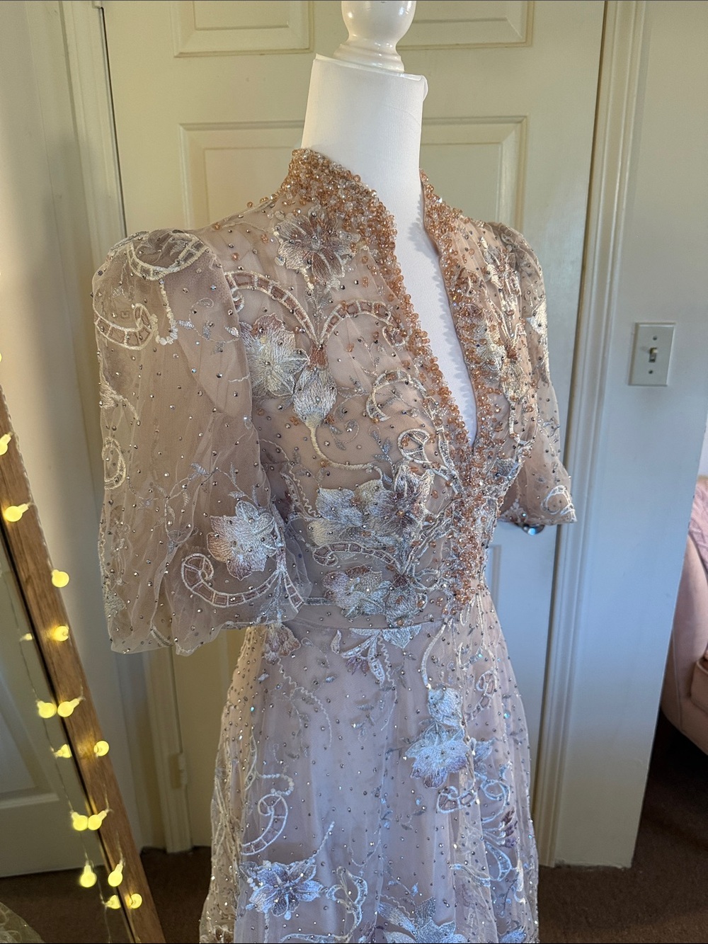 MAC DUGGAL
Pink Queen Anne Puff Sleeve Embroidered A-Line Gown - Picture 6 of 15